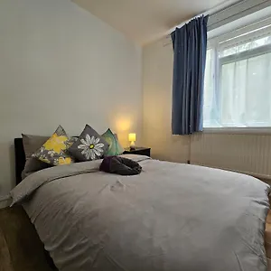  Guest house Globe